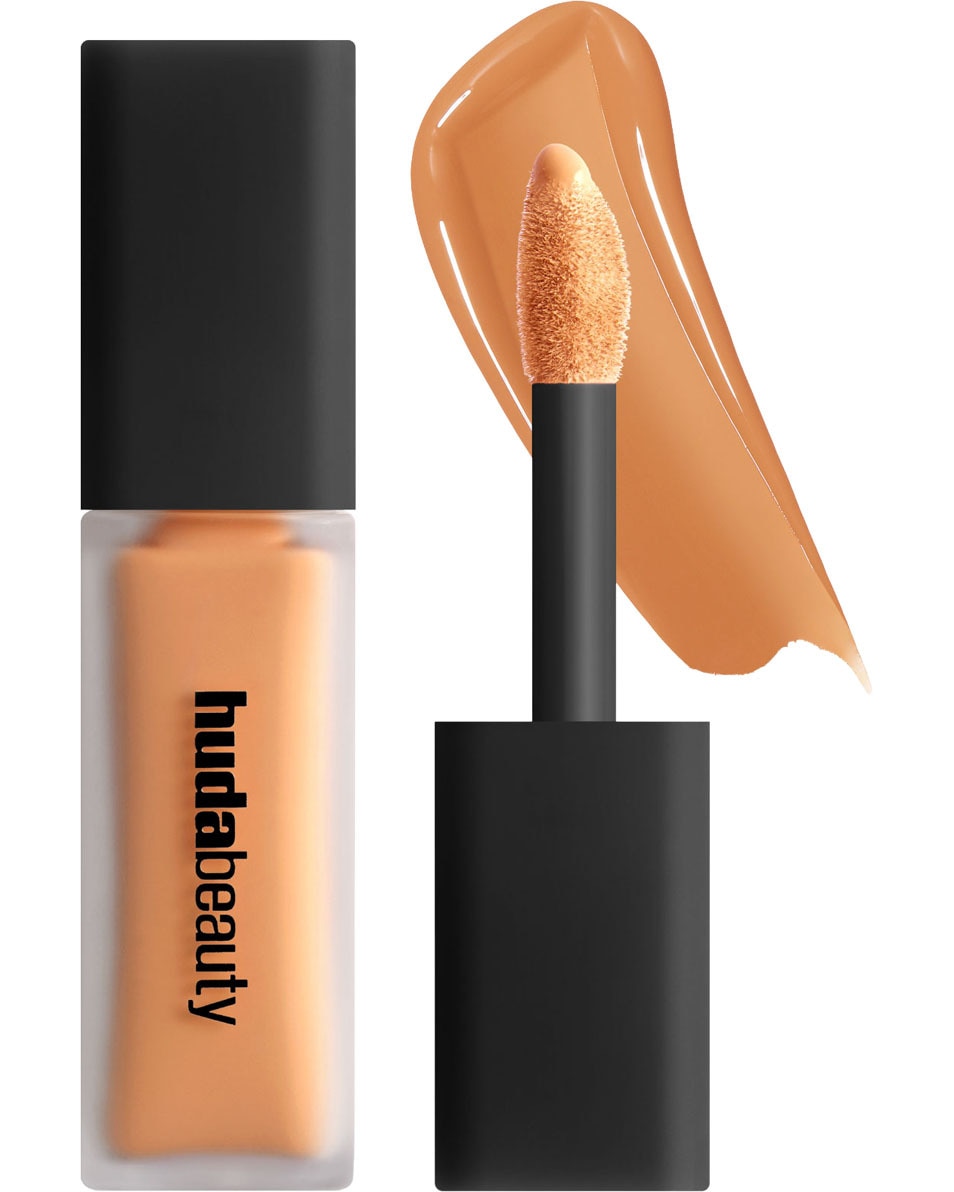 HUDA BEAUTY #FAUXFILTER LUMINOUS MATTE LIQUID CONCEALER 6.7 Peanut Butter