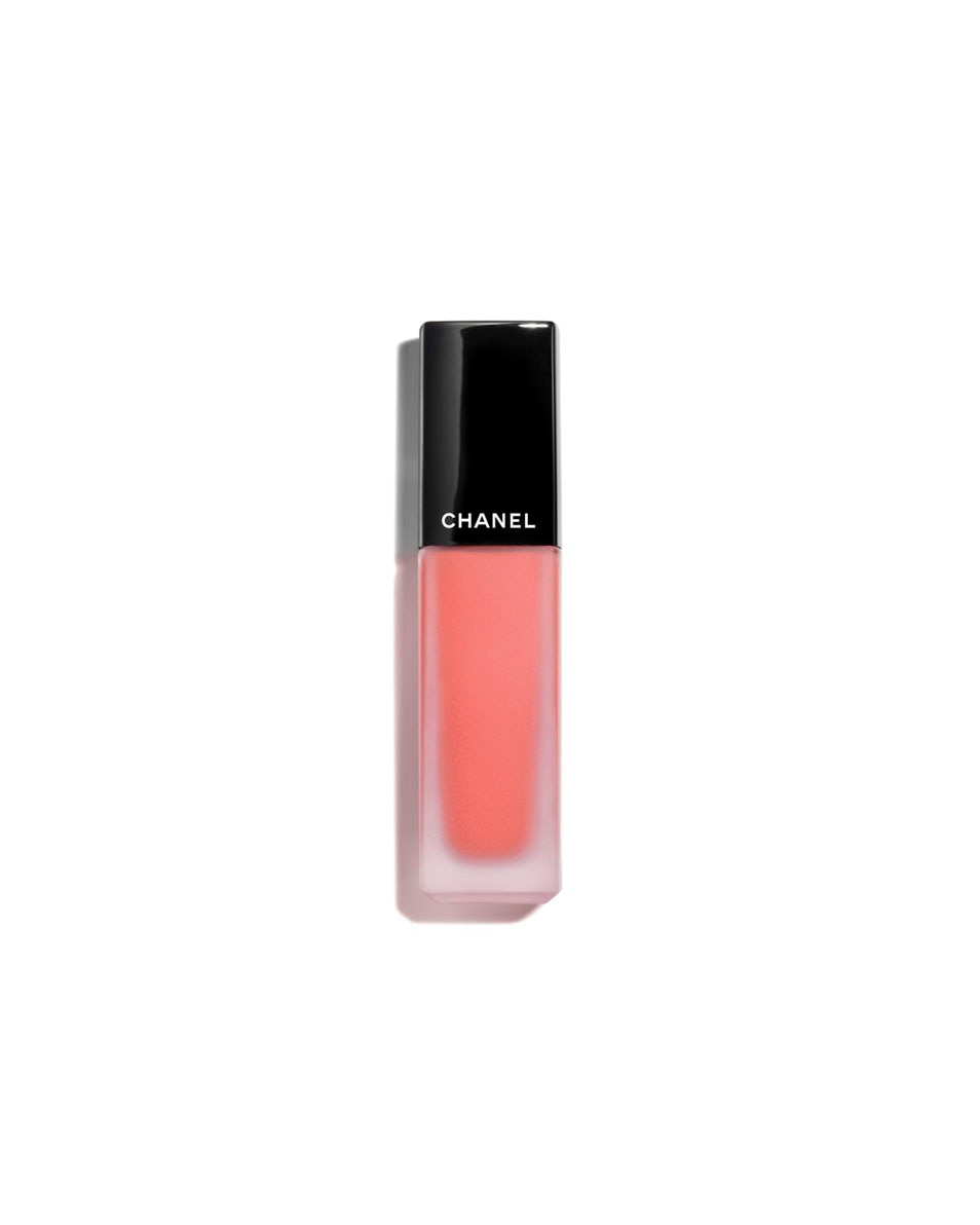 CHANEL ROUGE ALLURE LIQUID VELVET DE ULTRA-LANGHOUDENDE INTENS MATTE VLOEIBARE LIPPENSTIFT TROUBLANTE