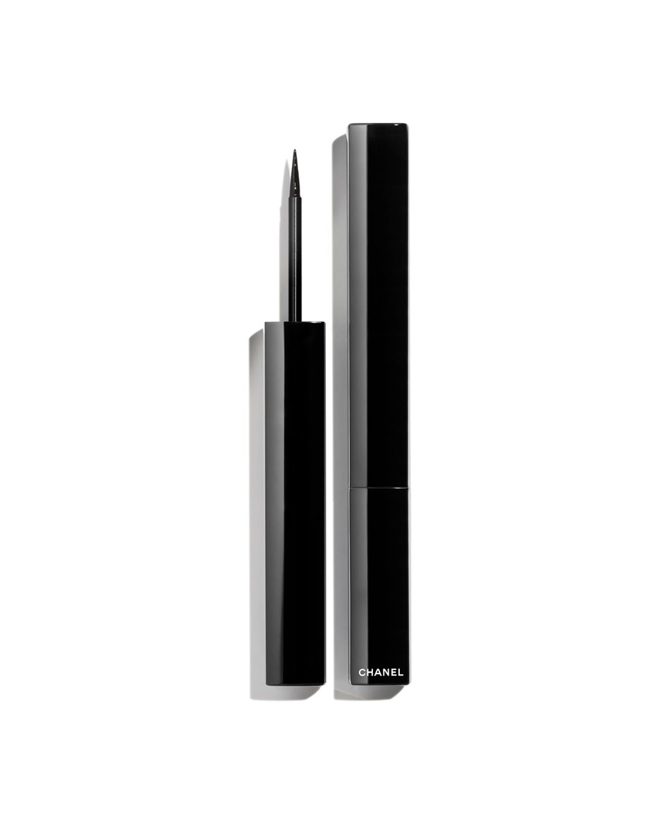 CHANEL LE LINER DE CHANEL UITERST NAUWKEURIGE, LANGHOUDENDE VLOEIBARE EYELINER True Black