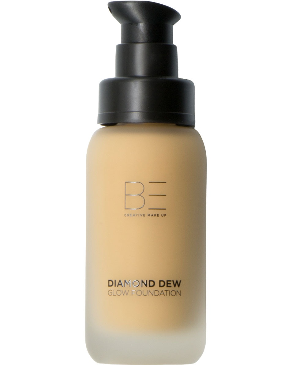 BE Creative Make Up DIAMOND DEW GLOW 24 uur hydraterende glowy foundation met medium dekking Hoola Original / Cookie Golden Pearl / Pompom / Shellie Gleam