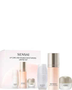 LIP CARE AND DOUBLE MOISTURISING LIMITED SET LIP CARE AND DOUBLE MOISTURISING LIMITED SET