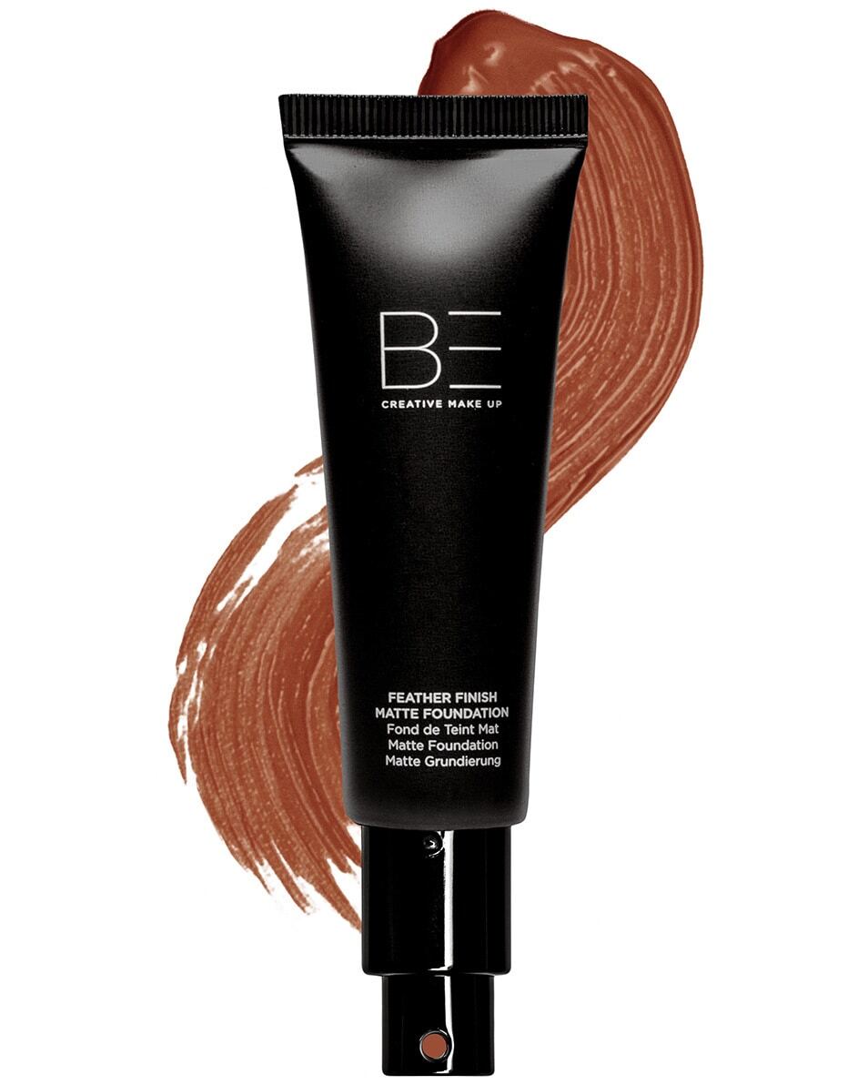 BE Creative Make Up FEATHER FINSH FOUNDATION