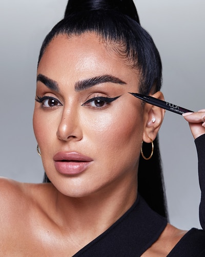 HUDA BEAUTY QUICK 'N EASY PRECISION LIQUID LINER Black onyx