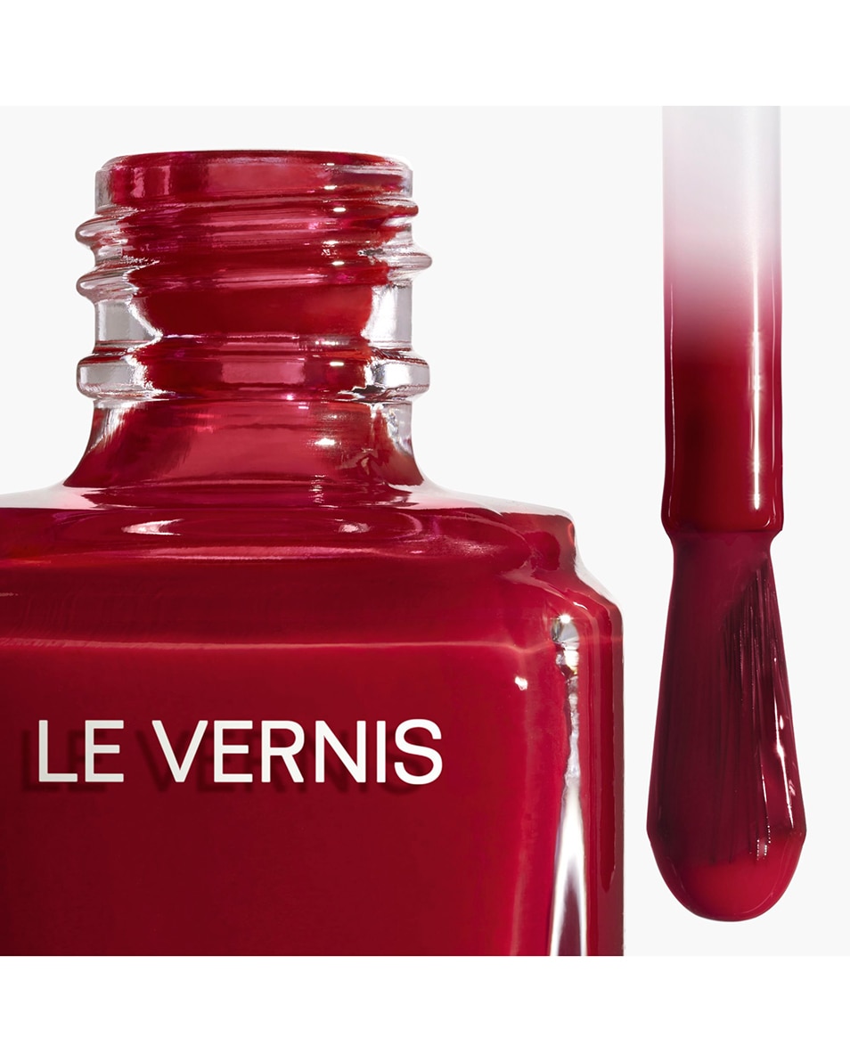 Chanel LE VERNIS LANGHOUDENDE NAGELLAK 153 POMPIER 2