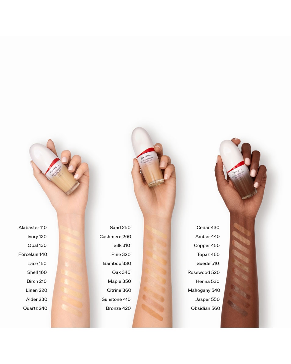 REVITALESSENCE SKIN GLOW FOUNDATION SPF30