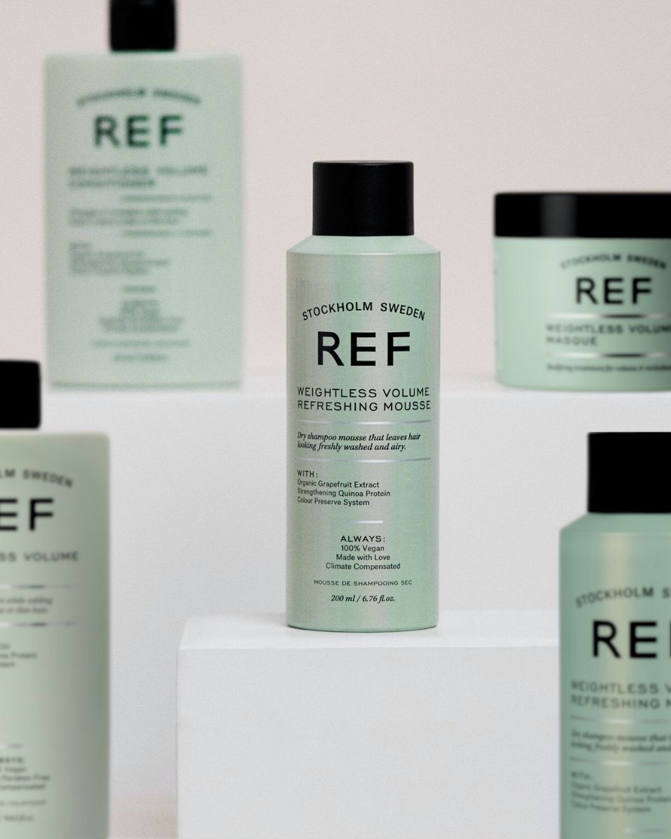 REF STOCKHOLM WEIGHTLESS VOLUME REFRESHING MOUSSE Droogshampoo mousse 200 ML 2