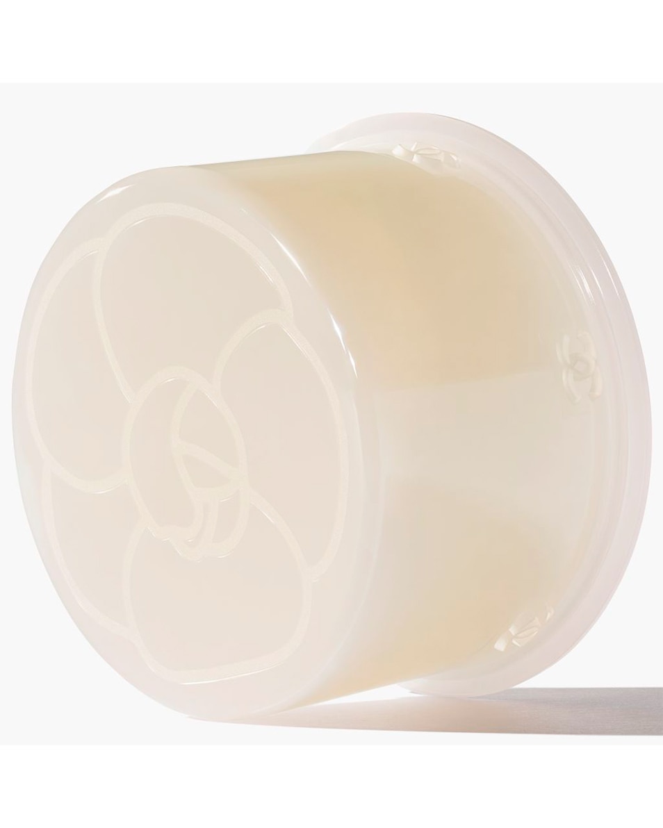 Chanel N°1 DE CHANEL MASQUE REVITALISANT - RECHARGE EXFOLIËREN - EGALISEREN - GLADSTRIJKEN 50 G 2