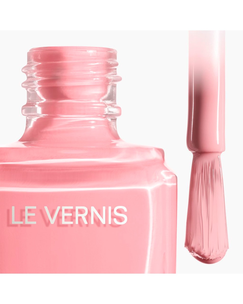 Chanel LE VERNIS LANGHOUDENDE KLEUR EN GLANS SKIEUSE 2