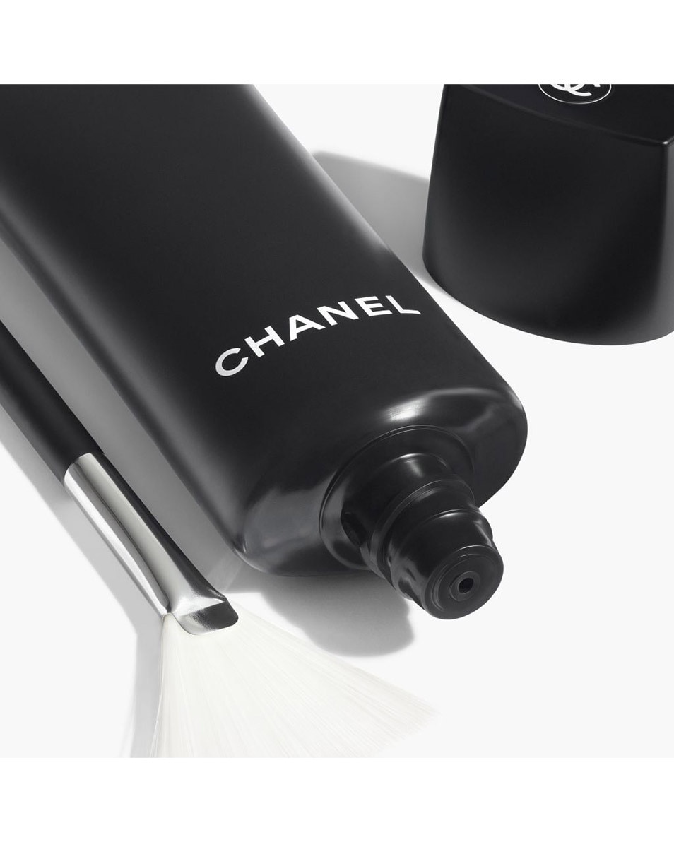 CORRIGEREN - EXFOLIËREN - HUID VERNIEUWEN