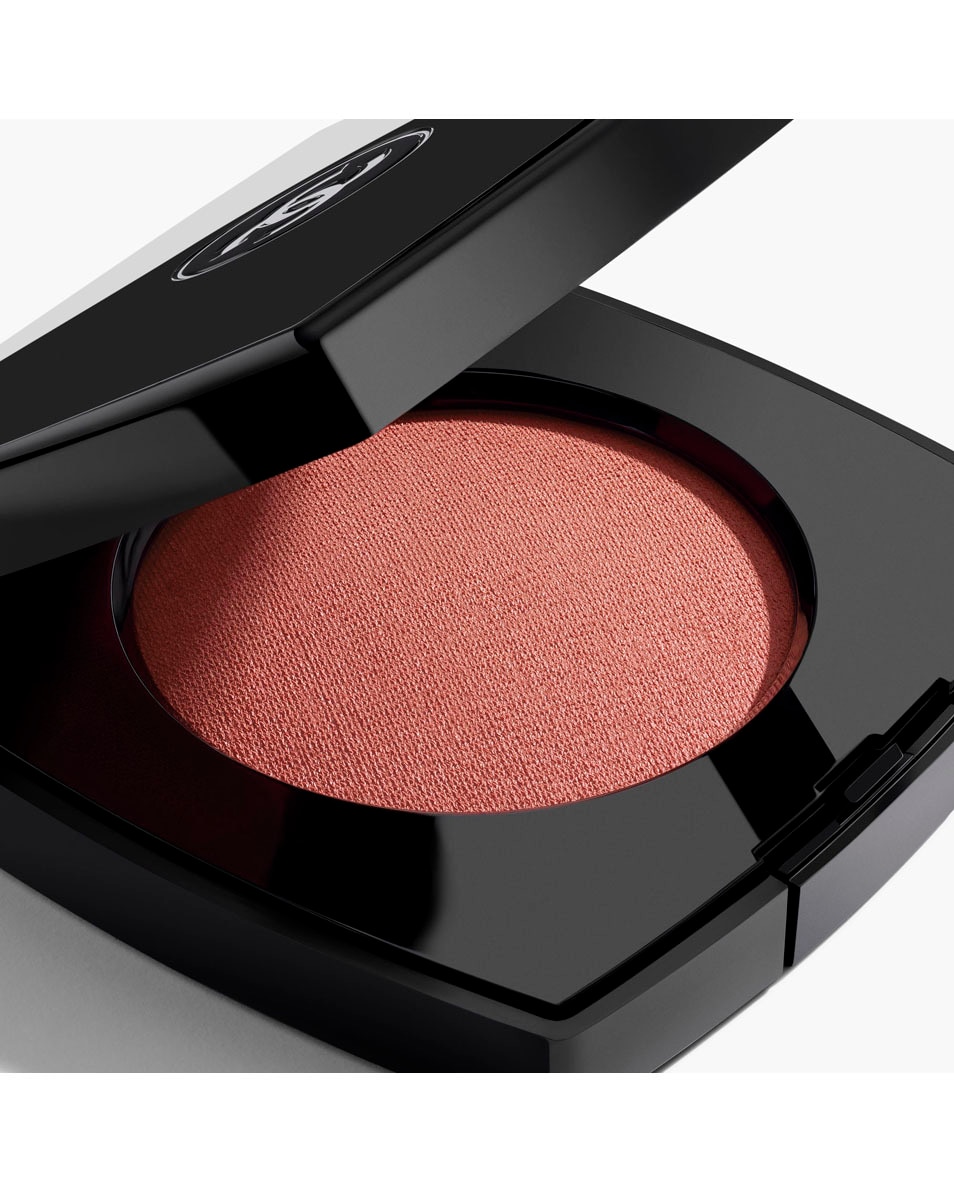 CHANEL JOUES CONTRASTE INTENSE CRÈME IN POEDER BLUSH ROSE RADIANT 2