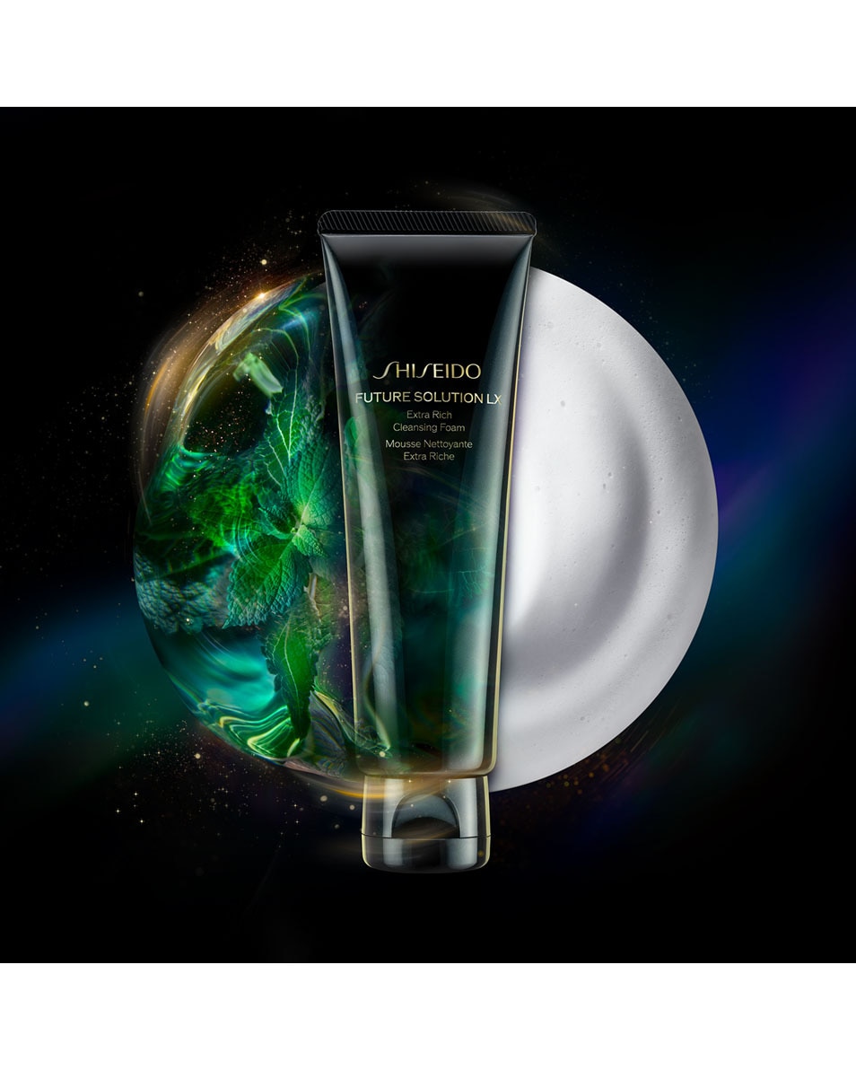 SHISEIDO Future Solution LX Extra Rich Cleansing Foam 150 ML 2