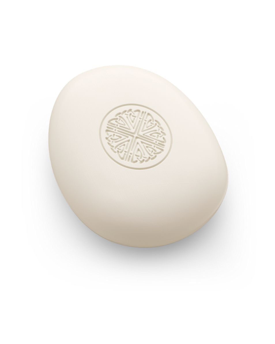 Facial cleansing bar