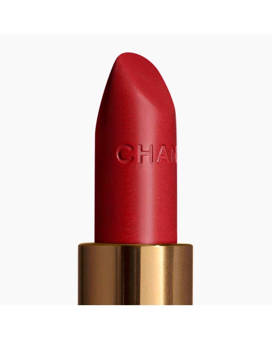 CHANEL ROUGE COCO DE LANGHOUDENDE HYDRATERENDE EN GLADSTRIJKENDE VERZORGENDE LIPPENSTIFT MET SATIJNGLANS 120 GABRIELLE