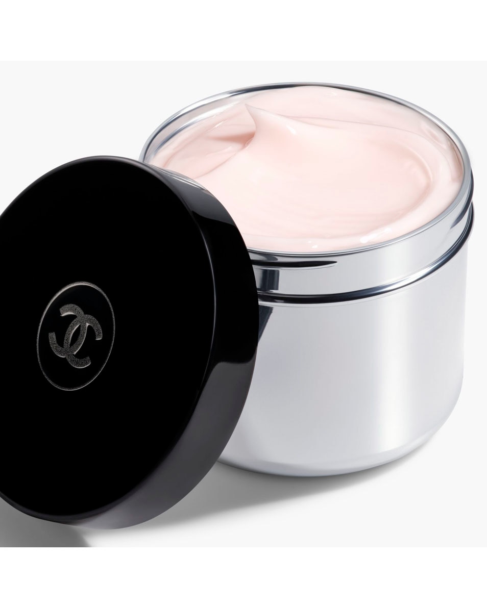 CHANEL LE LIFT CRÈME – REFILL RIMPELS, STEVIGHEID & CONTOUREN 50 ML 2
